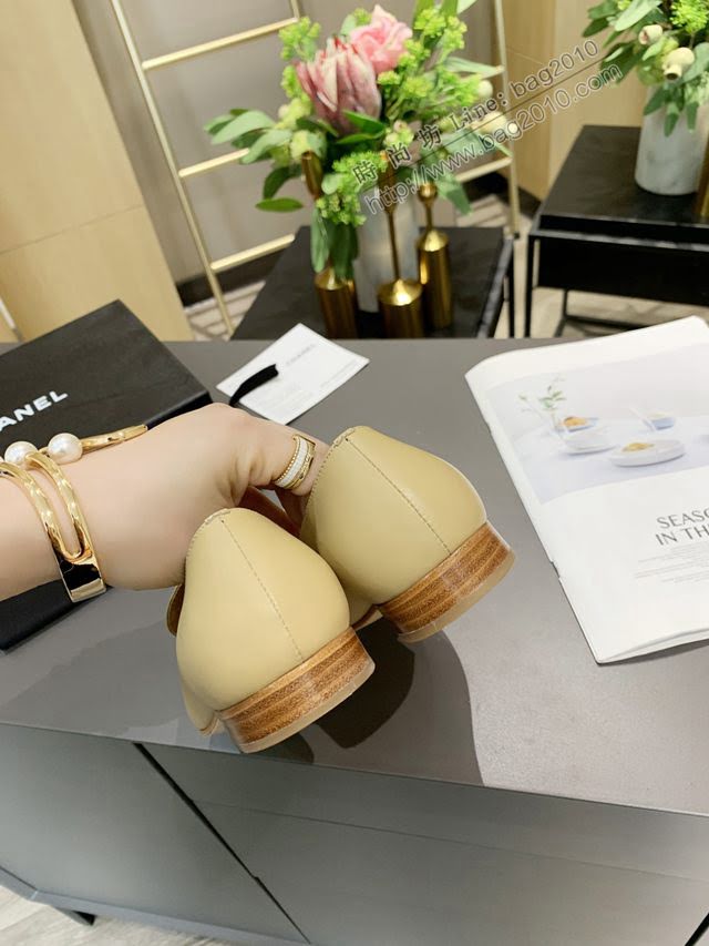Chanel女鞋 香奈兒高版本2020早春新款單鞋 Chanel羊皮平跟女皮鞋  naq1162